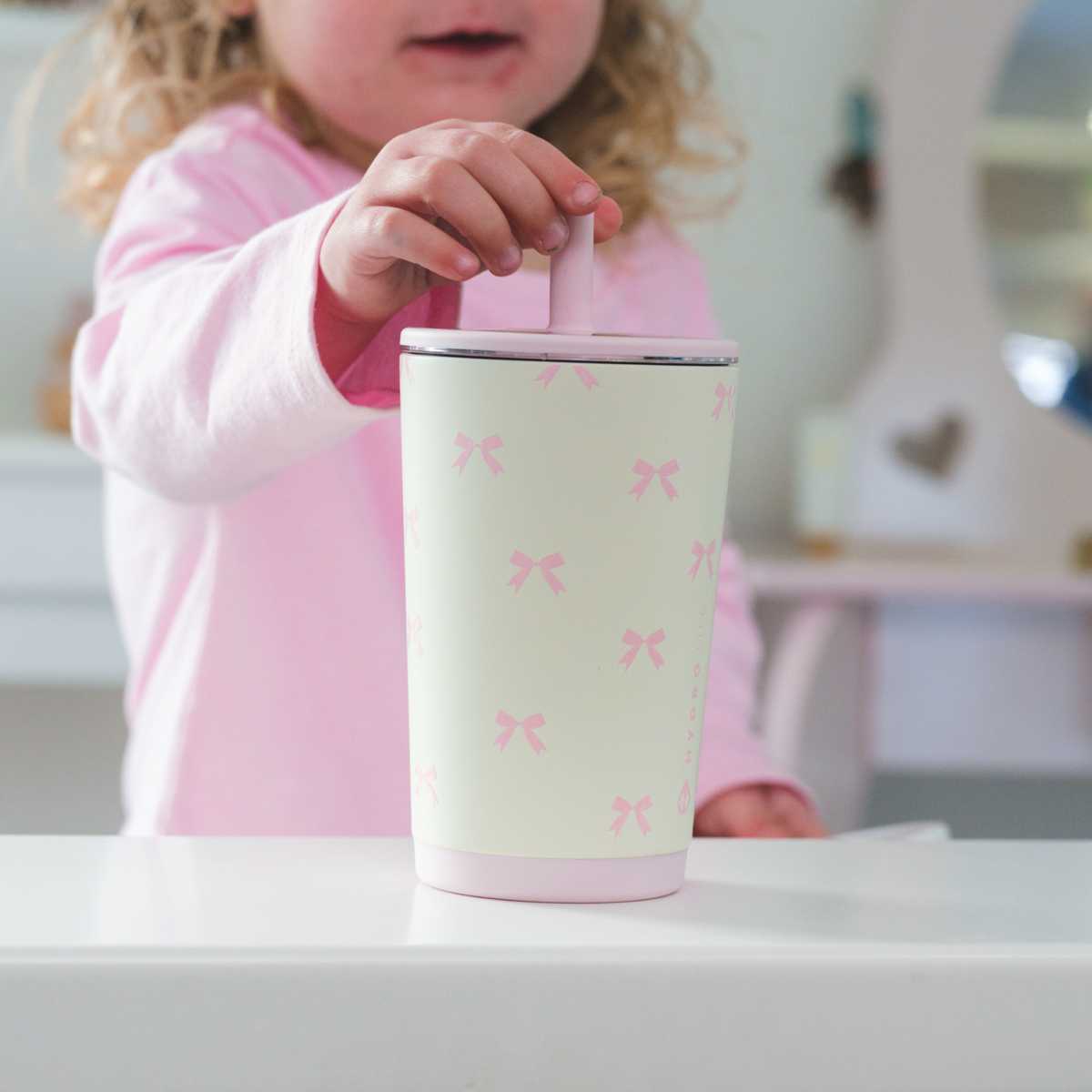 bows-14oz-415ml-o0 EverydayTumbler-Bows-WPI_1.png